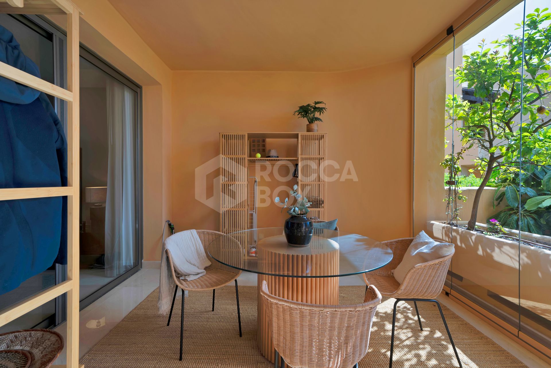 Stunning Renovated Apartment in Marbella Golden Mile