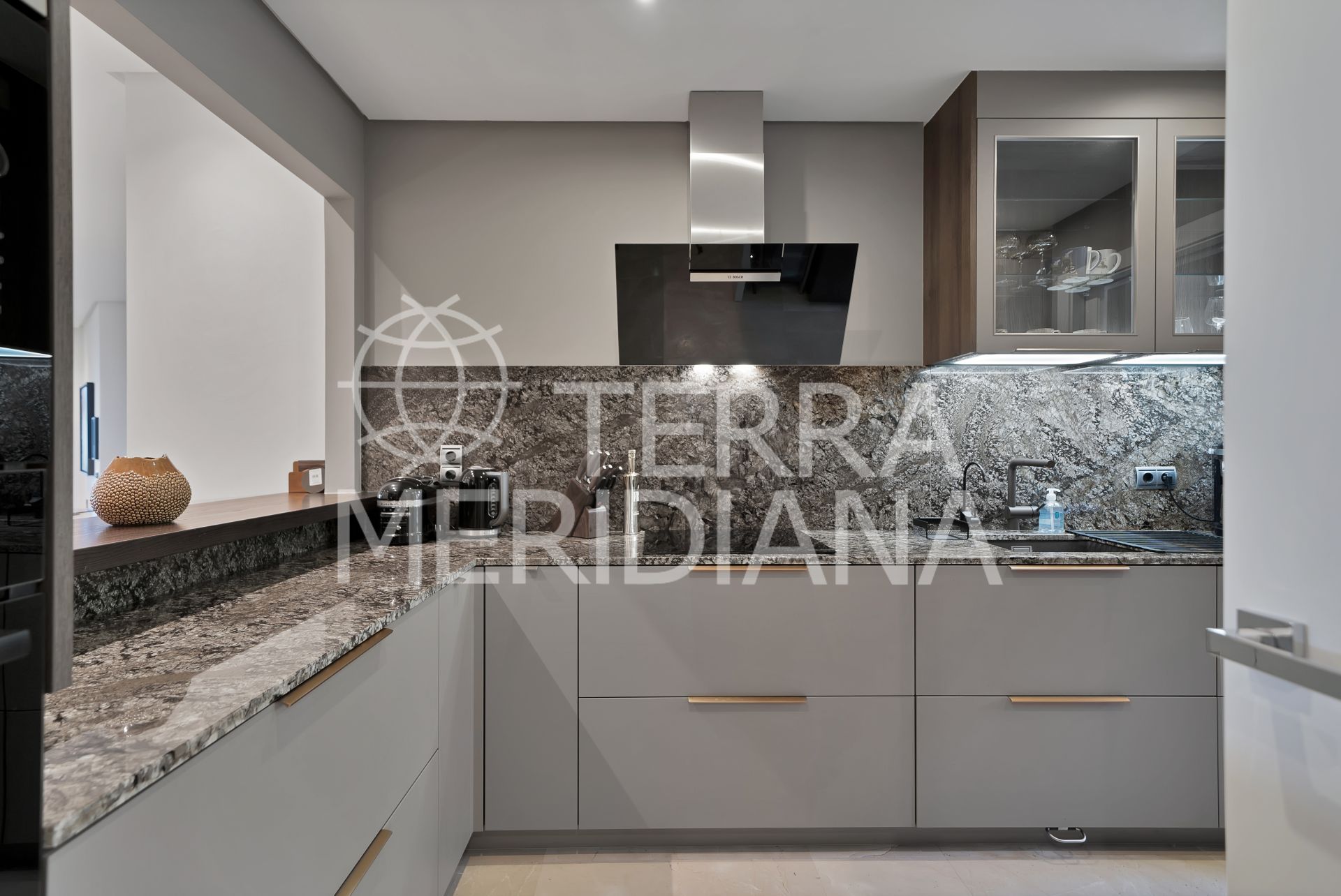 Apartment in Mansion Club, Marbella