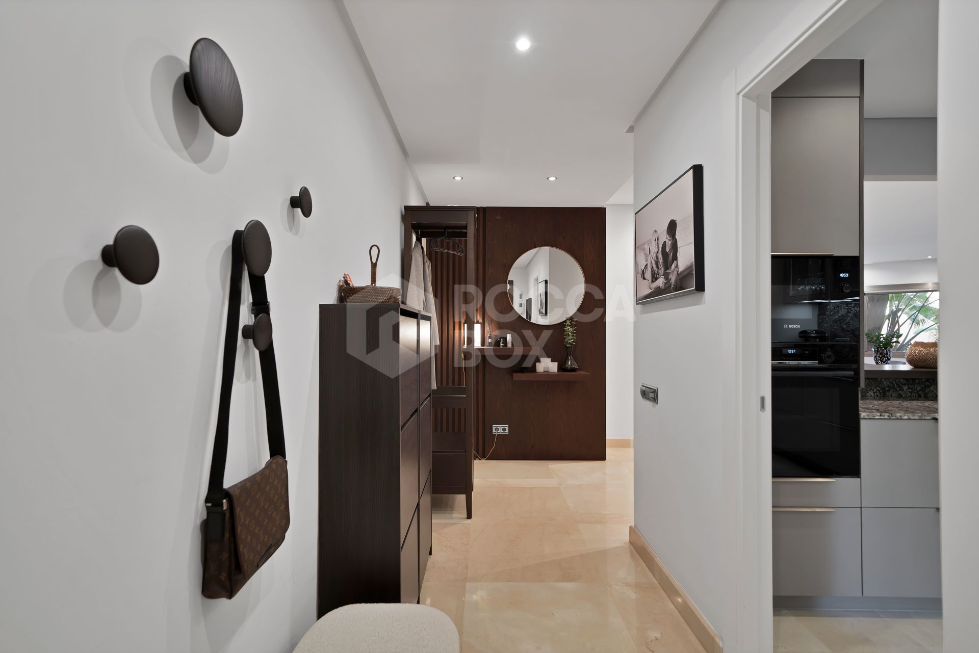 Stunning Renovated Apartment in Marbella Golden Mile