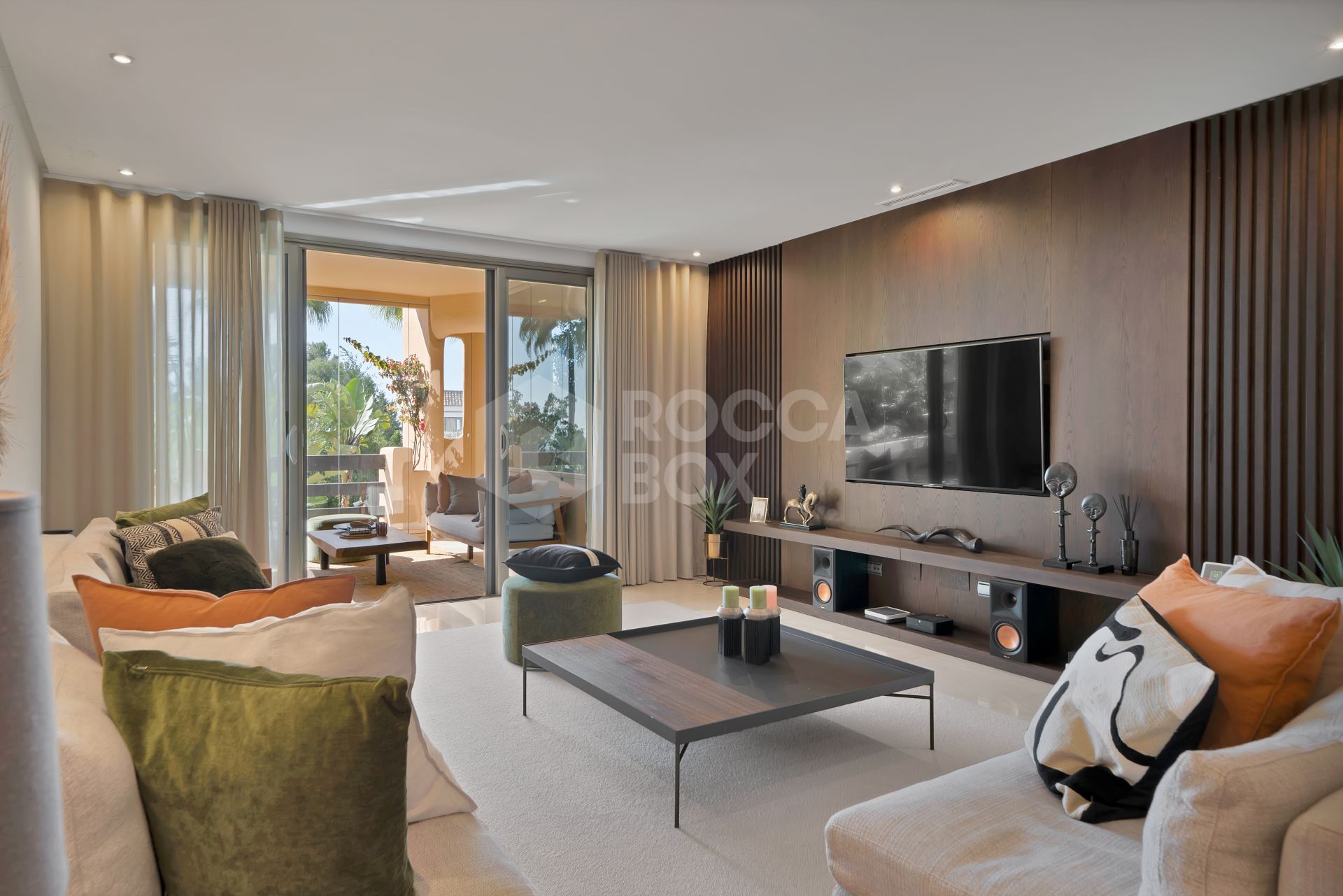 Stunning Renovated Apartment in Marbella Golden Mile