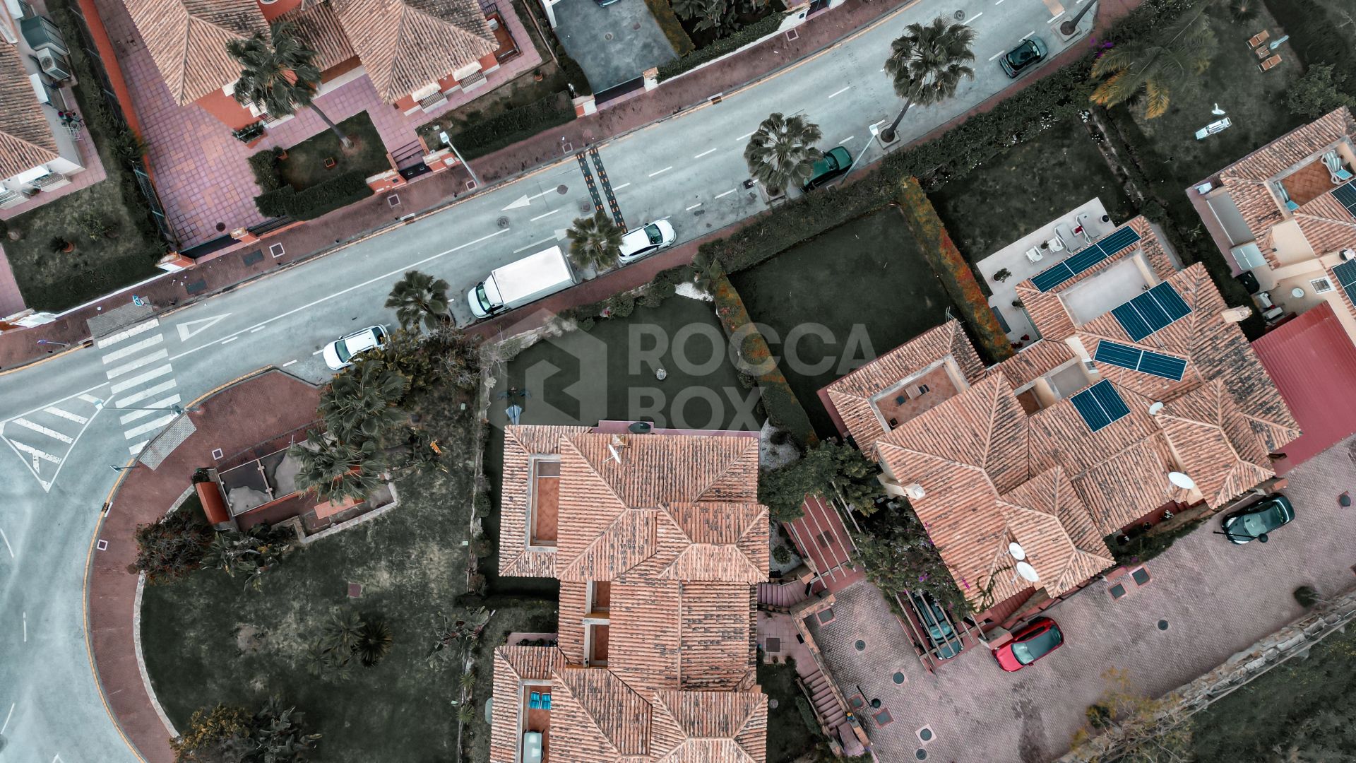 Elegant Semi-Detached Home in Santa Clara Golf – Sea Views, Private Garden & Year-Round Terrace