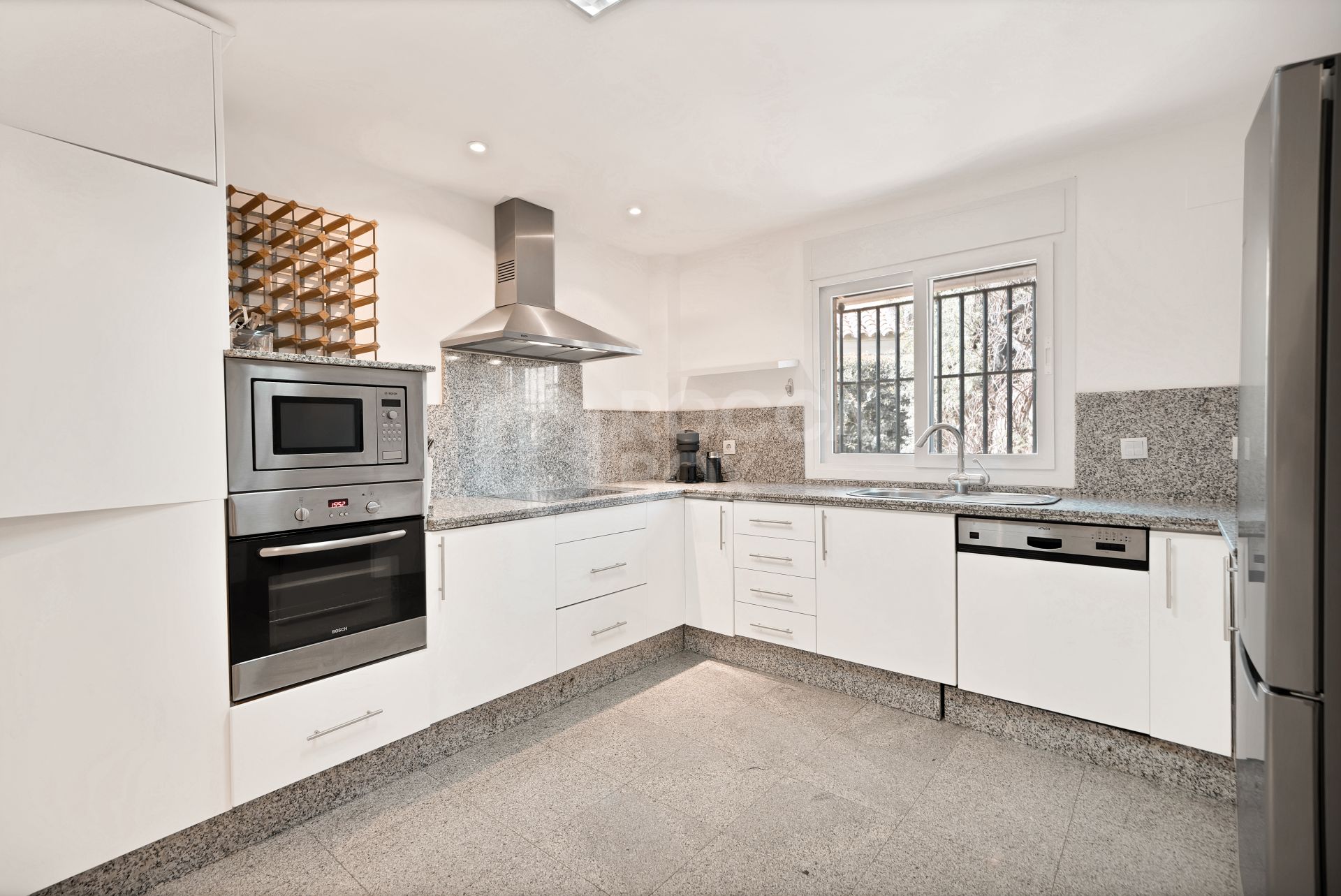 Elegant Semi-Detached Home in Santa Clara Golf – Sea Views, Private Garden & Year-Round Terrace