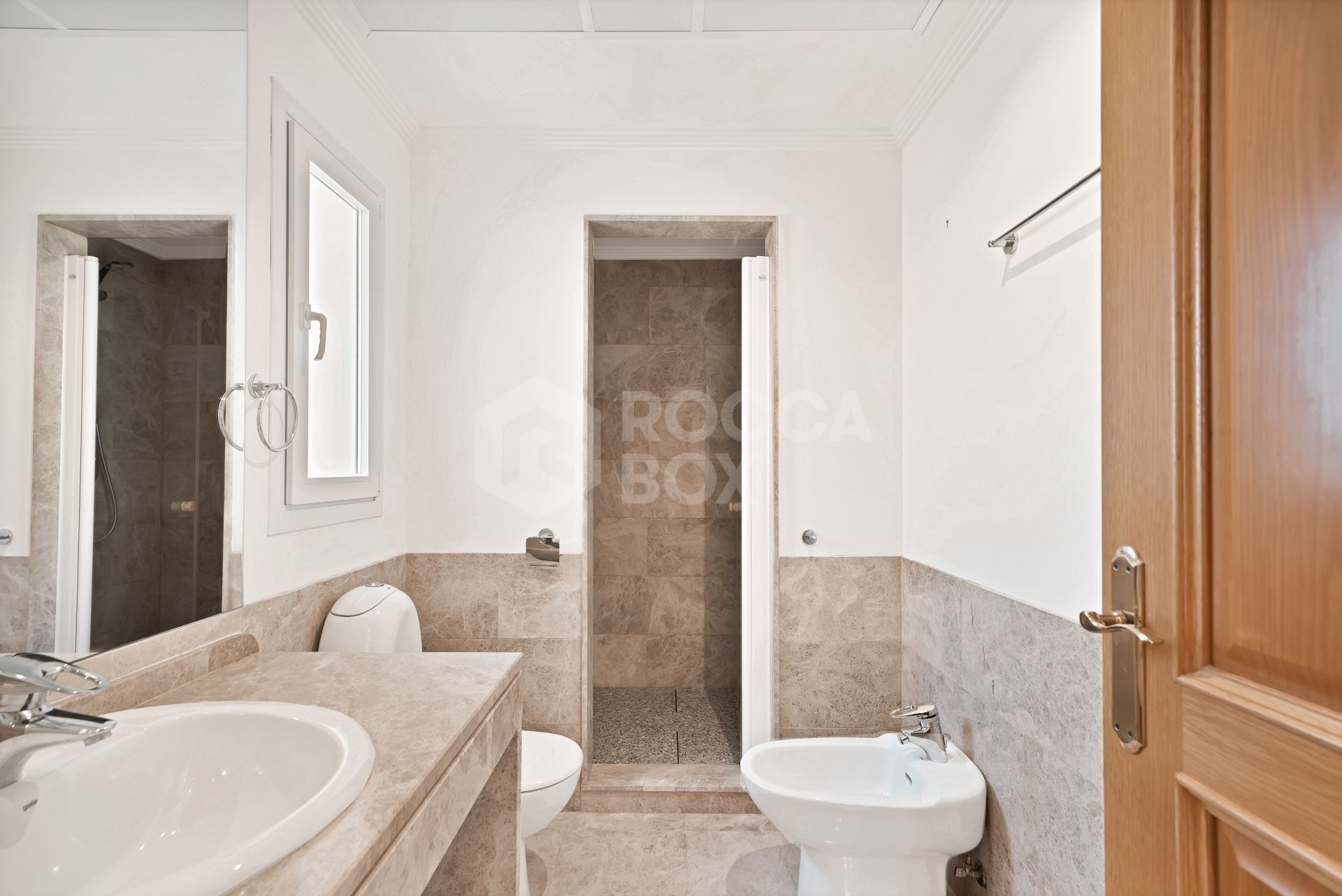 Elegant Semi-Detached Home in Santa Clara Golf – Sea Views, Private Garden & Year-Round Terrace