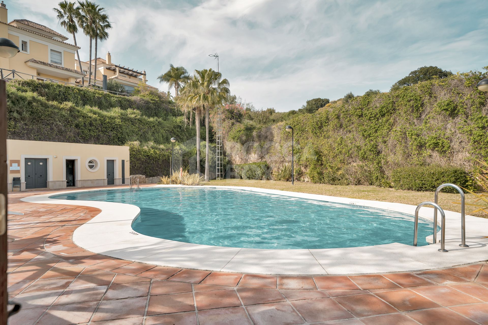 Elegant Semi-Detached Home in Santa Clara Golf – Sea Views, Private Garden & Year-Round Terrace