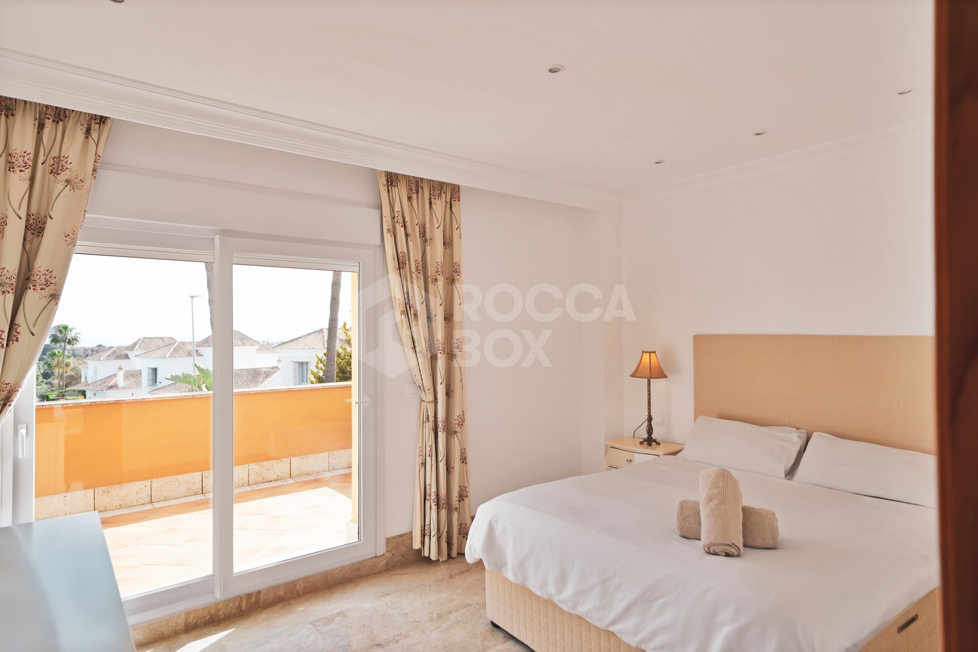 Elegant Semi-Detached Home in Santa Clara Golf – Sea Views, Private Garden & Year-Round Terrace