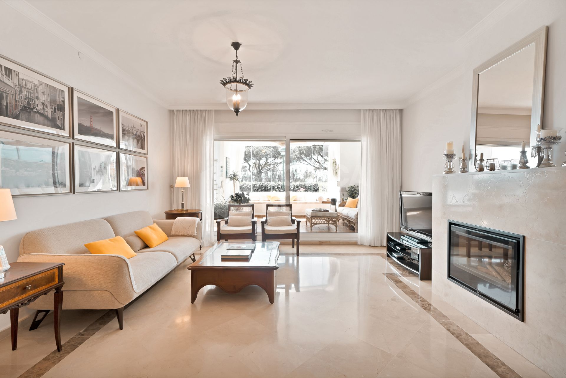 Los Monteros Palm Beach – Exclusive Front Line Beach, Ground Floor Apartment