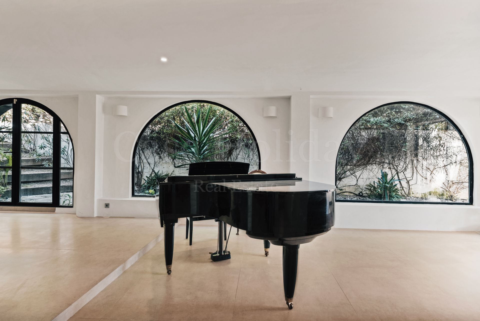 Villa in Atalaya, Estepona