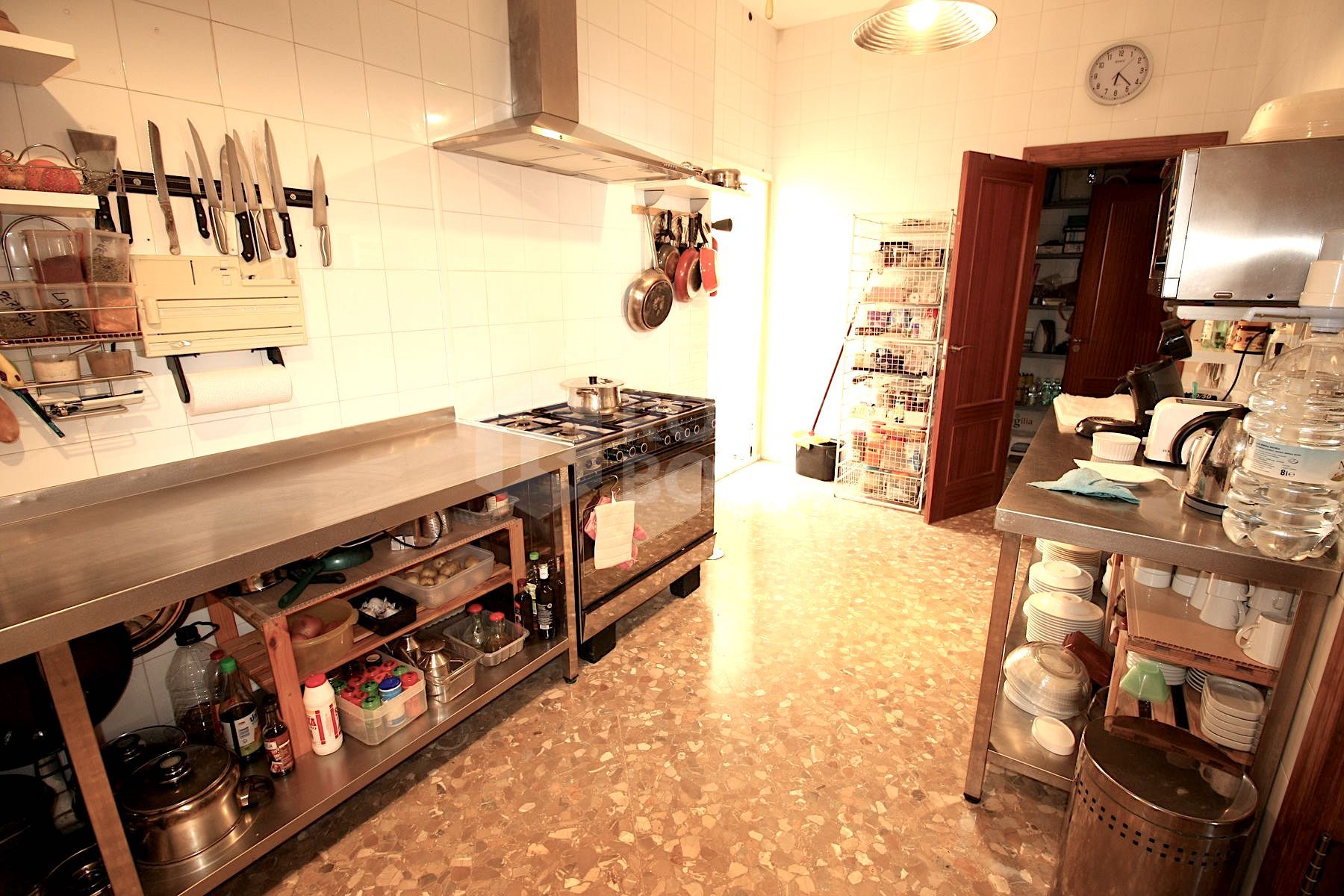 Acquisition Opportunity: Freehold Building with Hostel License