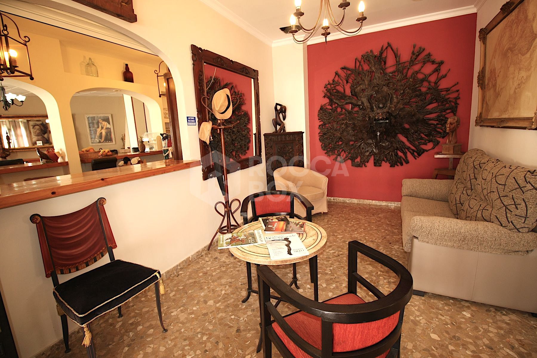 Acquisition Opportunity: Freehold Building with Hostel License