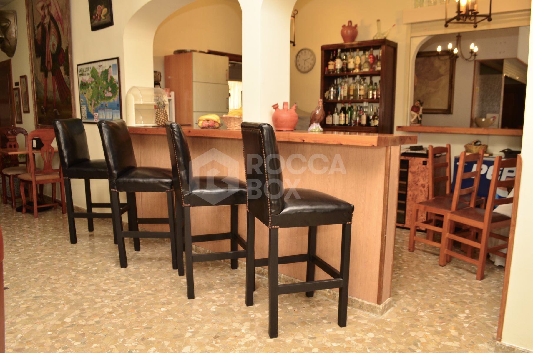 Acquisition Opportunity: Freehold Building with Hostel License