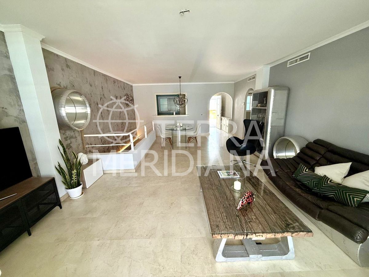 Apartment in Sotogrande Puerto Deportivo, Sotogrande