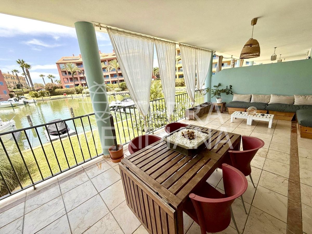 Apartment in Sotogrande Puerto Deportivo, Sotogrande