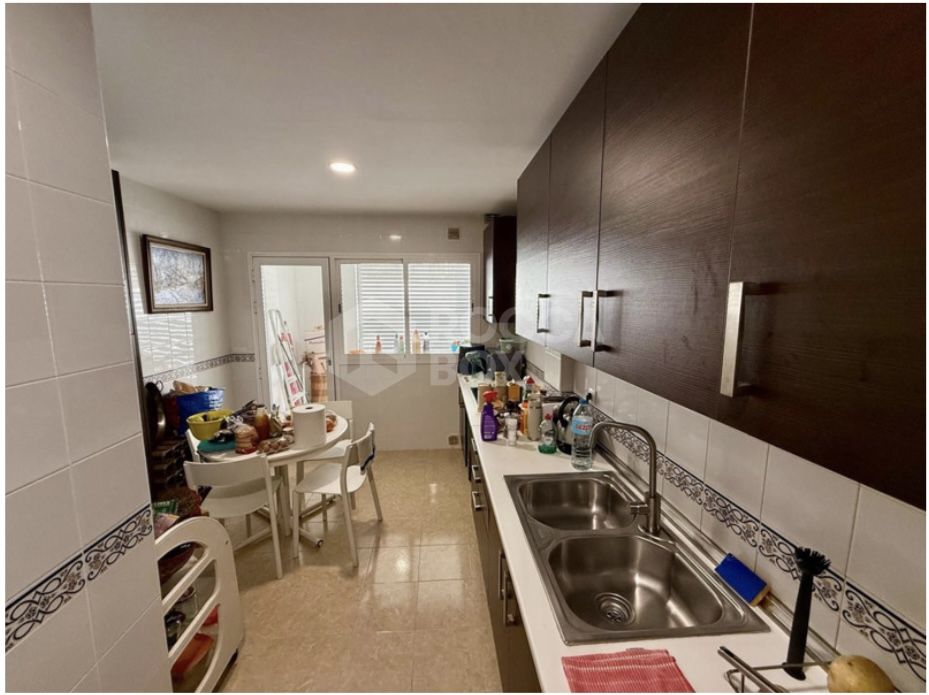 Middle Floor Apartment in Torreguadiaro