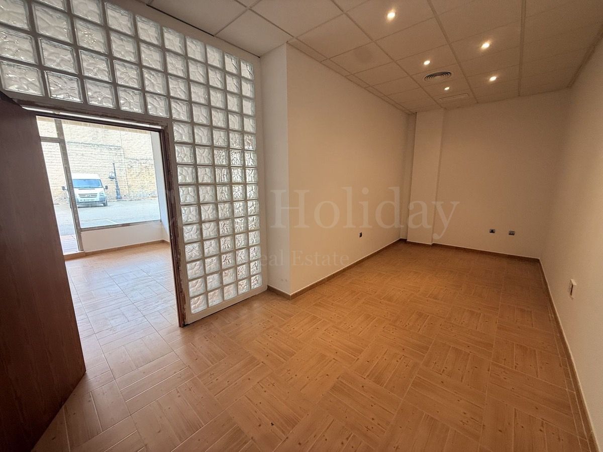 Commercial Premises in San Roque