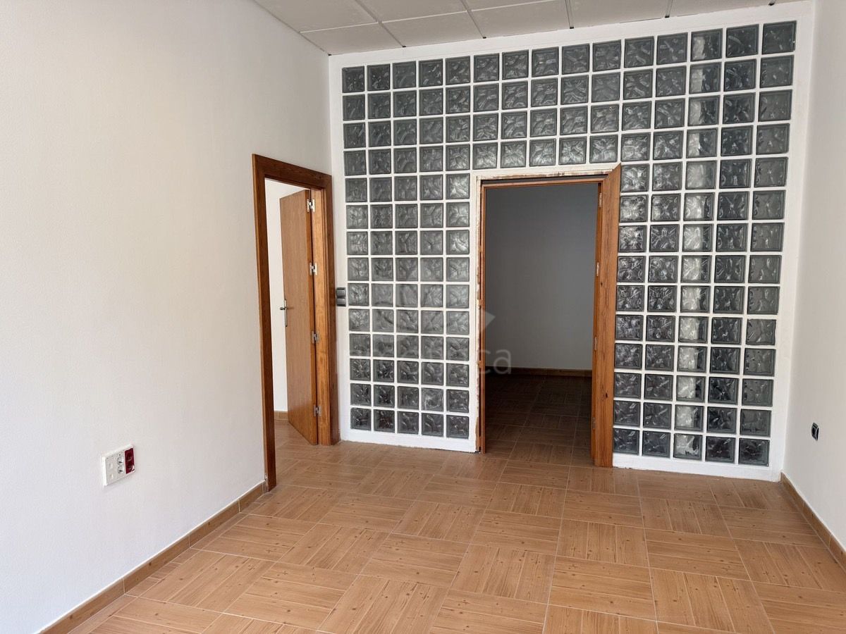 Commercial Premises in San Roque