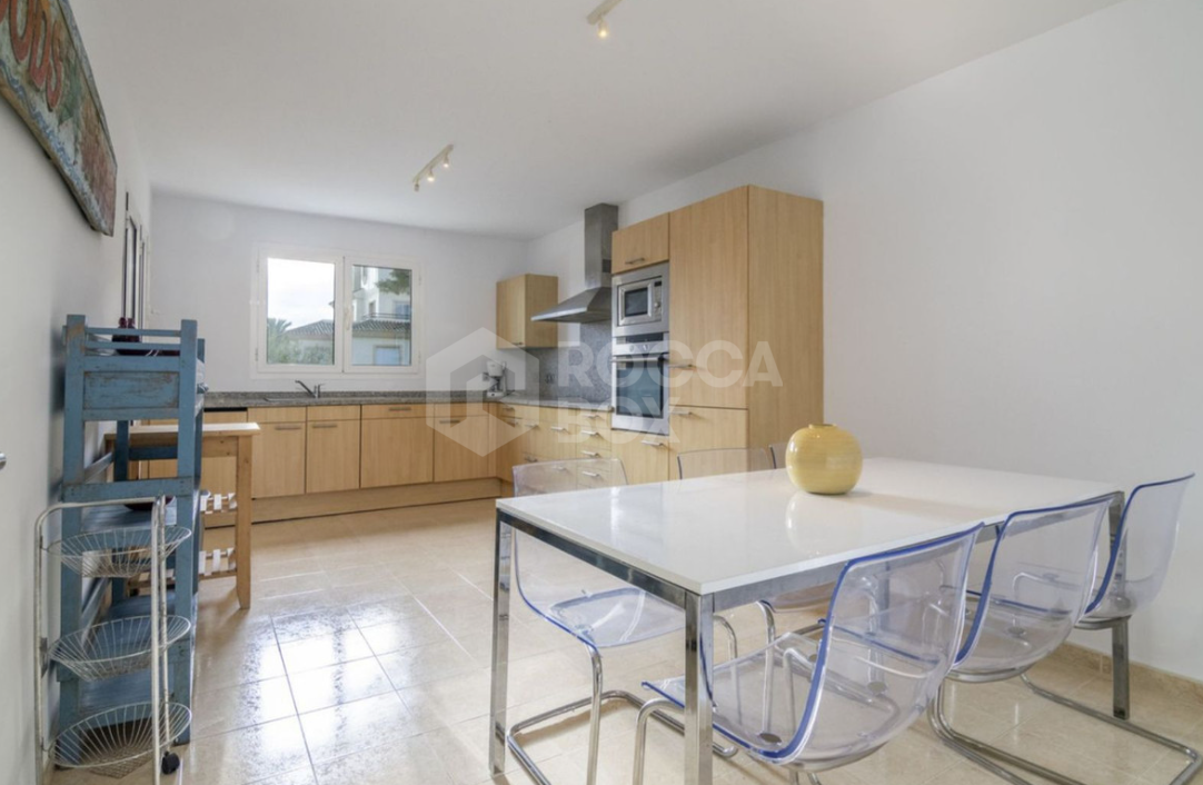 Fantastic Property in the Mansions at San Roque Club