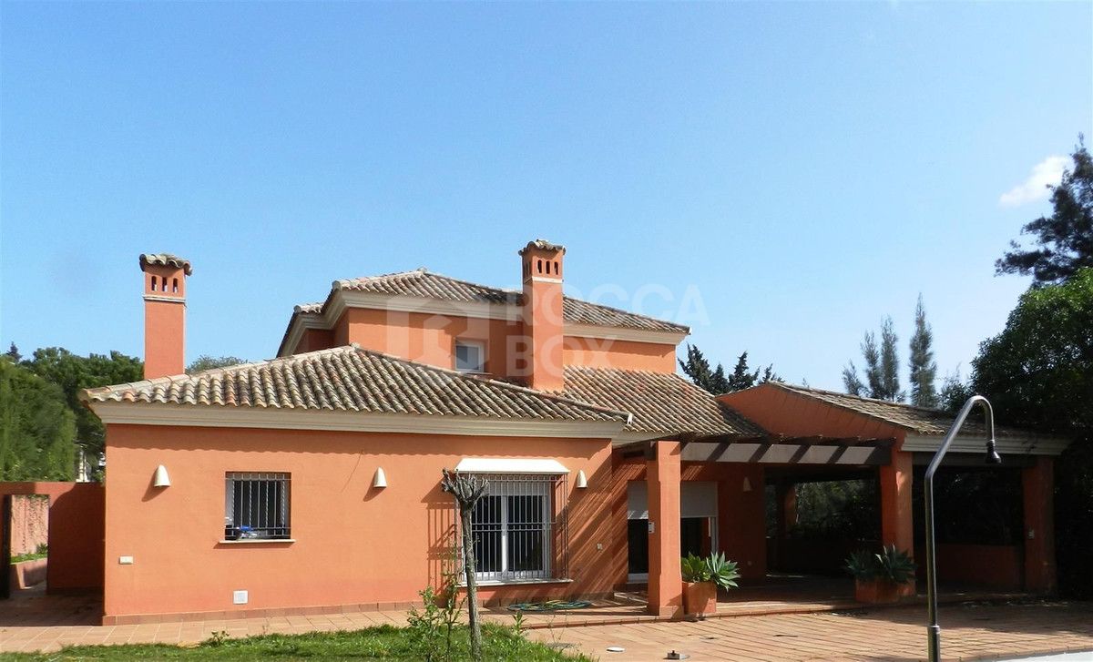 Villa for sale in Sotogrande