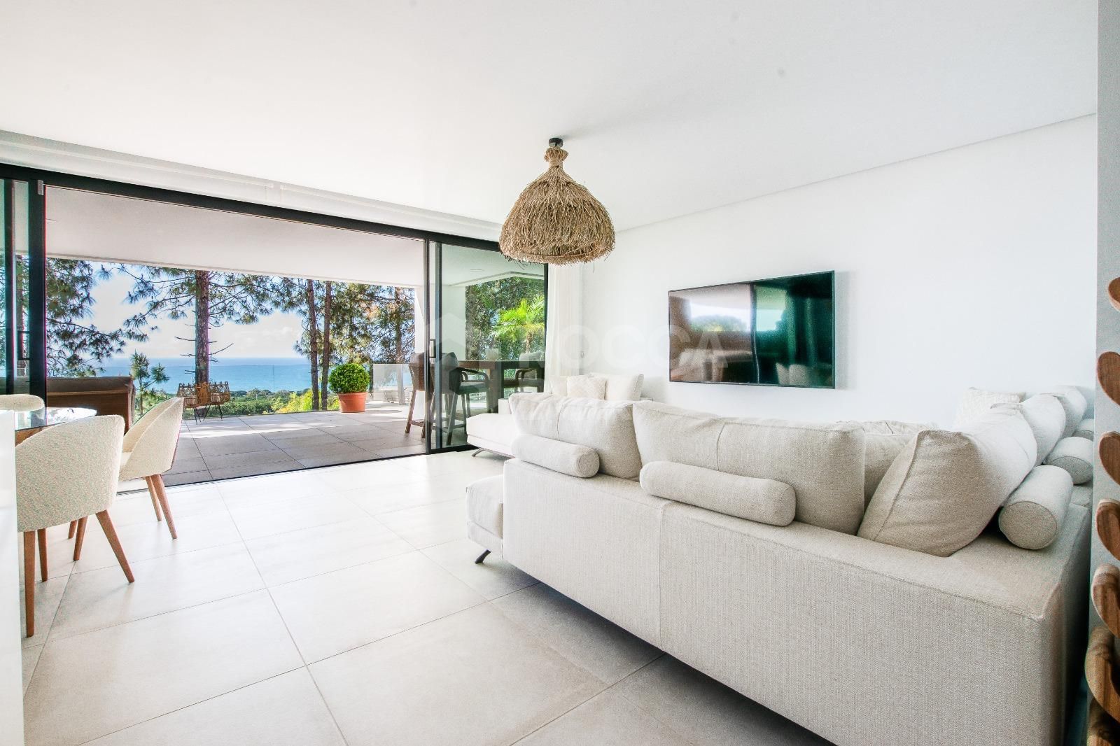 Duplex for sale in Cabopino, Marbella East