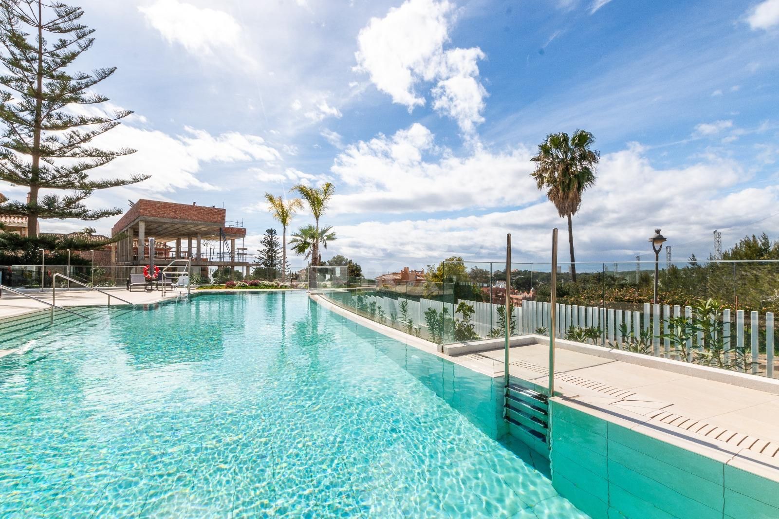 Duplex for sale in Cabopino, Marbella East