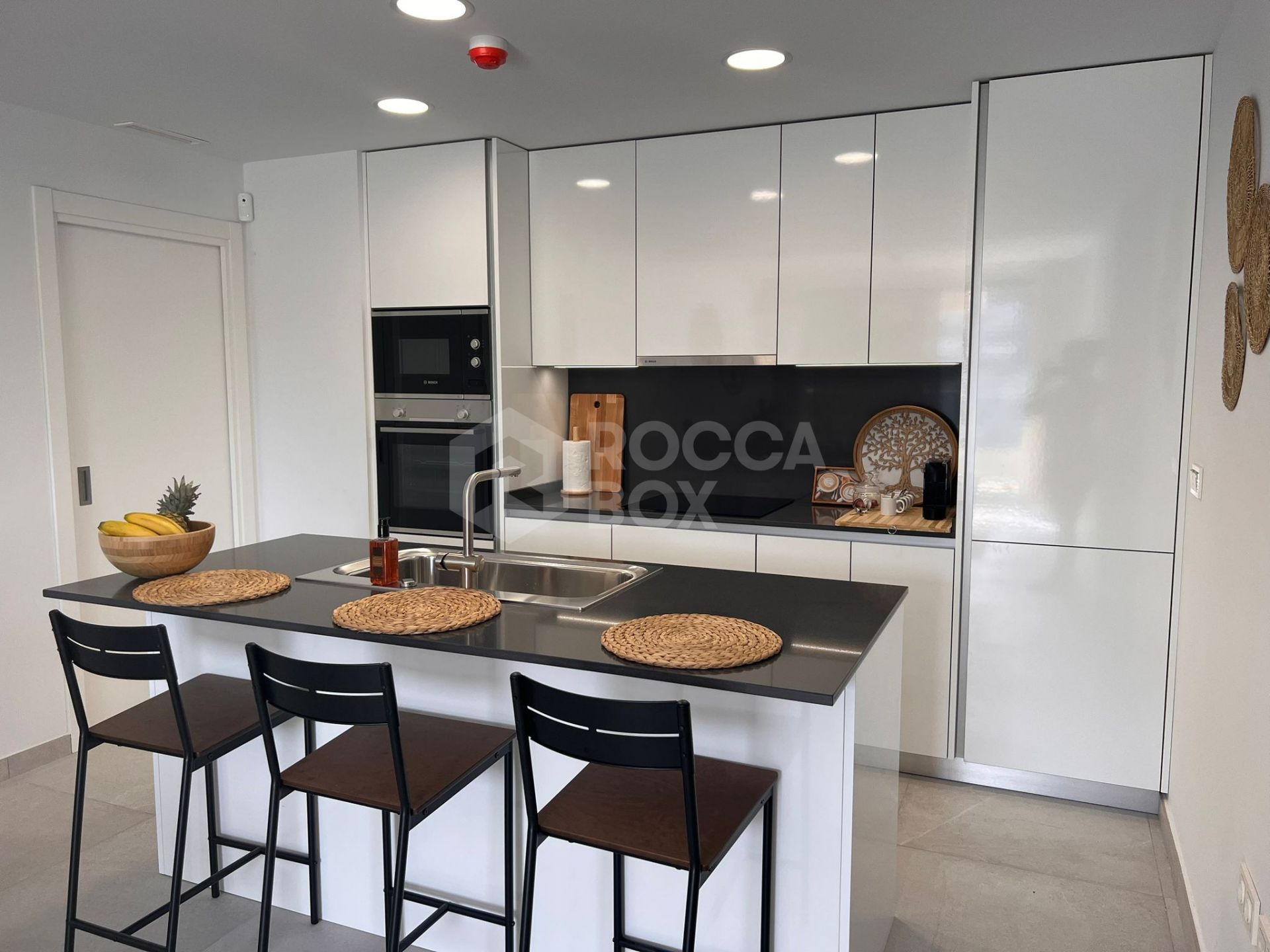 Penthouse for sale in Benahavis