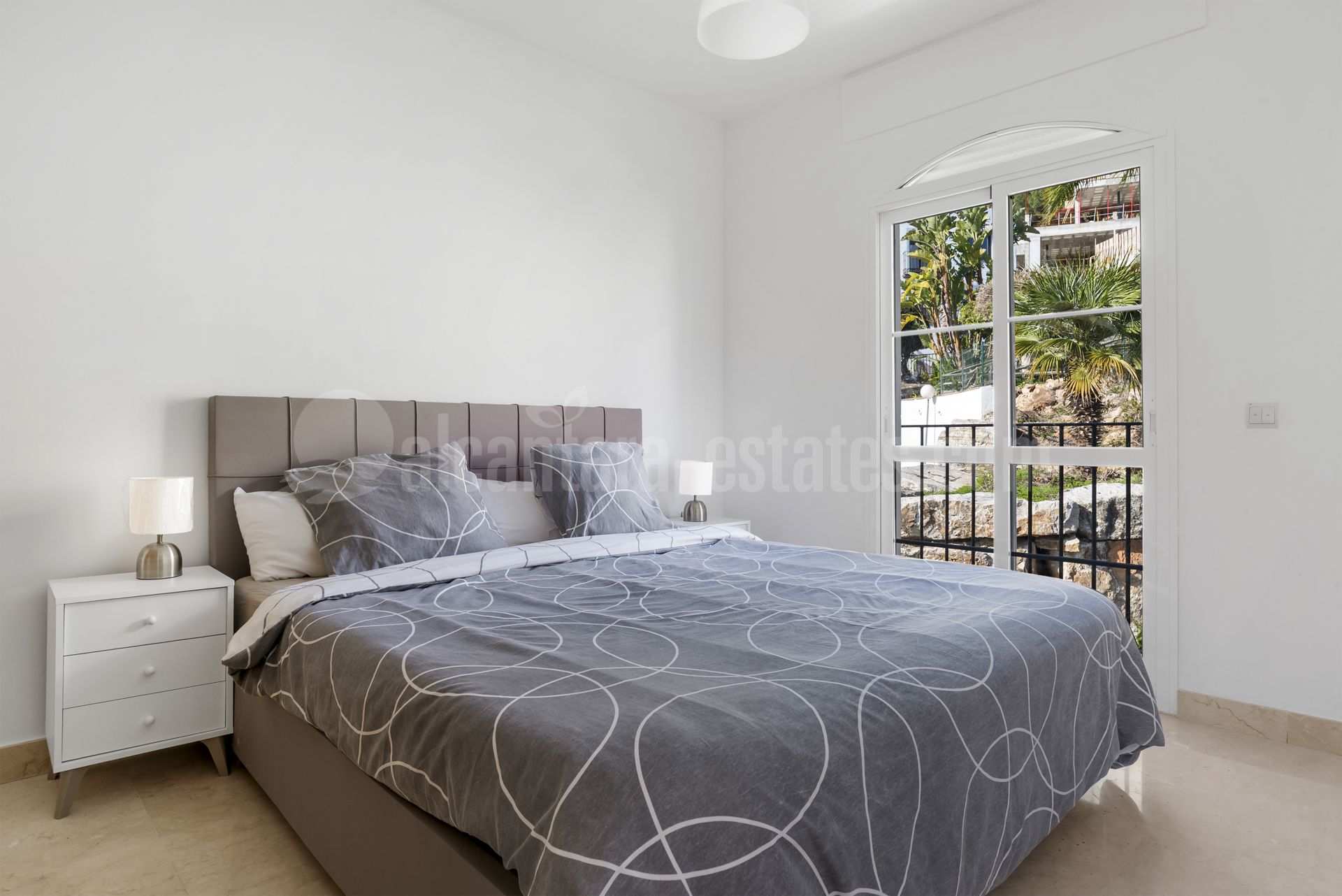 Semi Detached House in Benahavis
