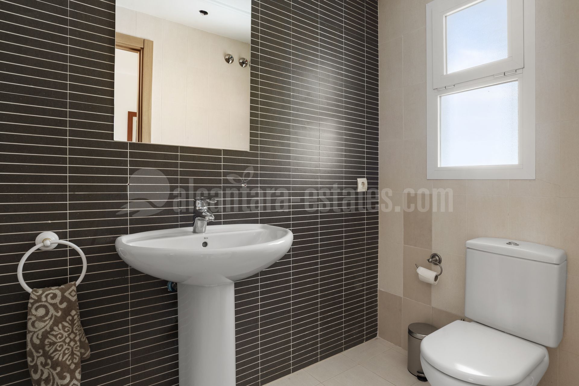 Semi Detached House in Benahavis