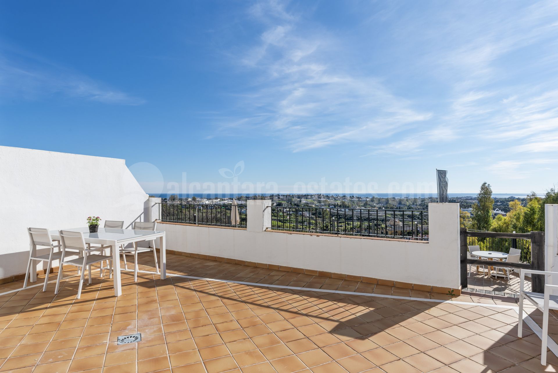 Semi Detached House in Benahavis