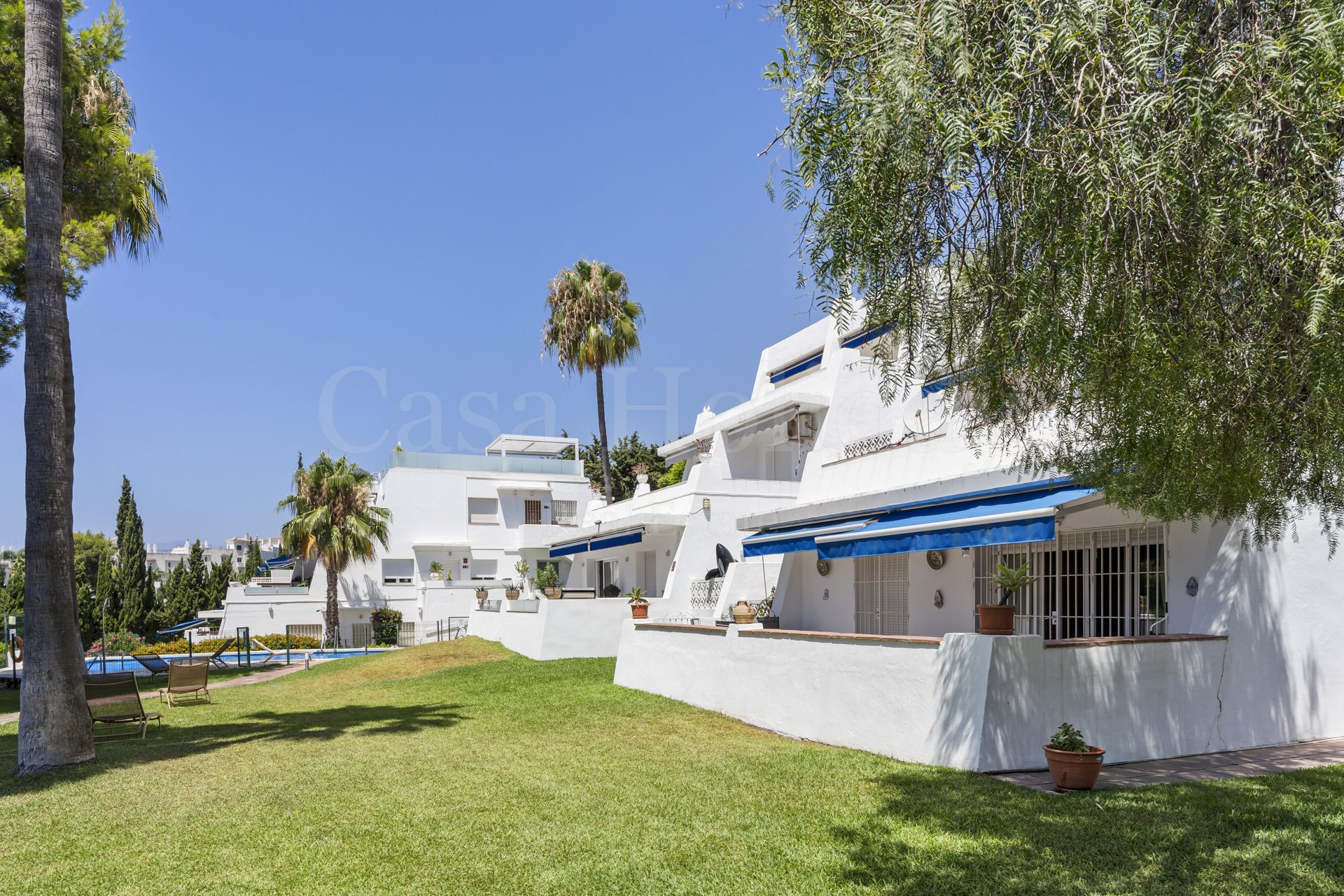 Apartamento Planta Baja en Nueva Andalucia, Marbella
