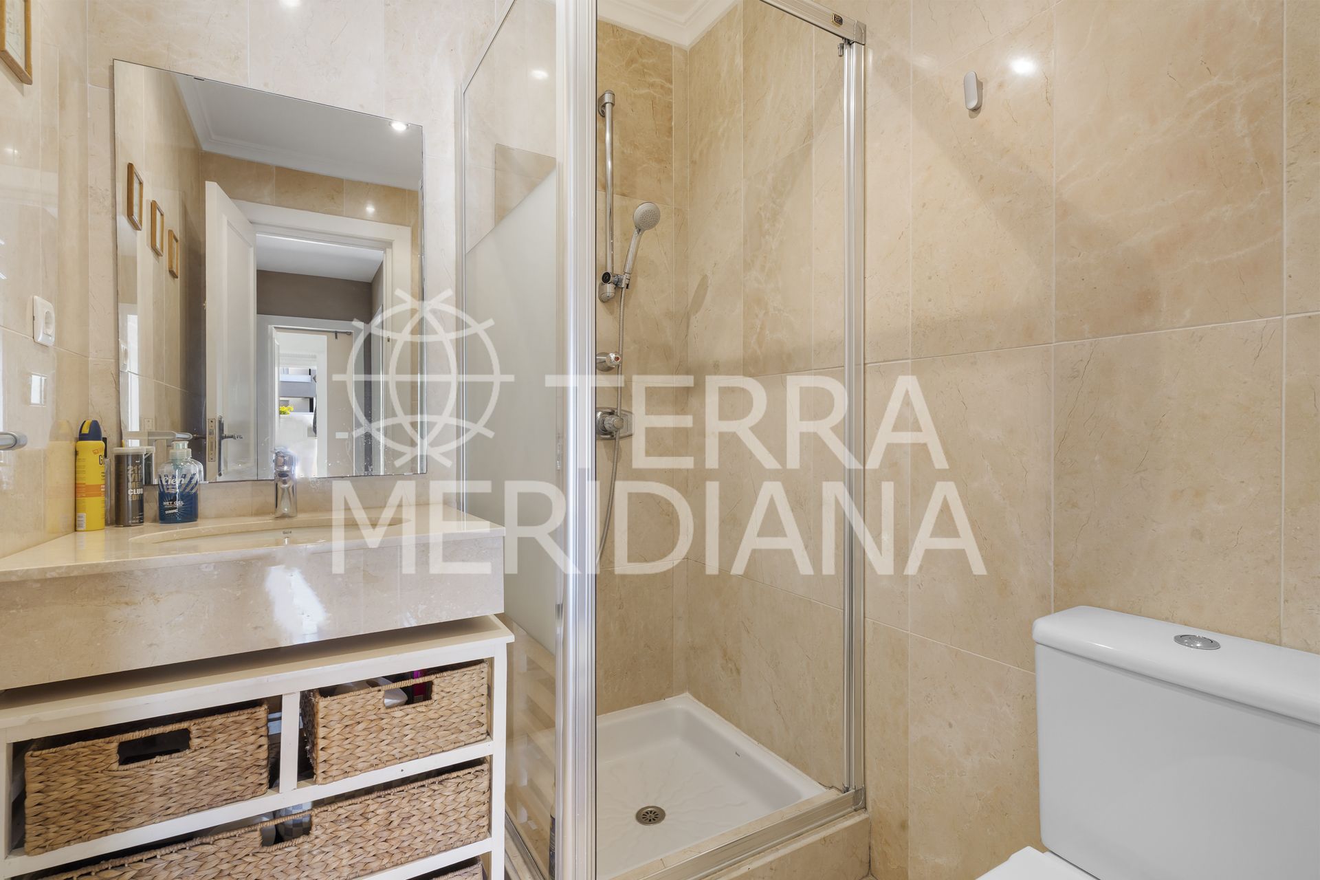 Ground Floor Apartment in Nueva Andalucia, Marbella