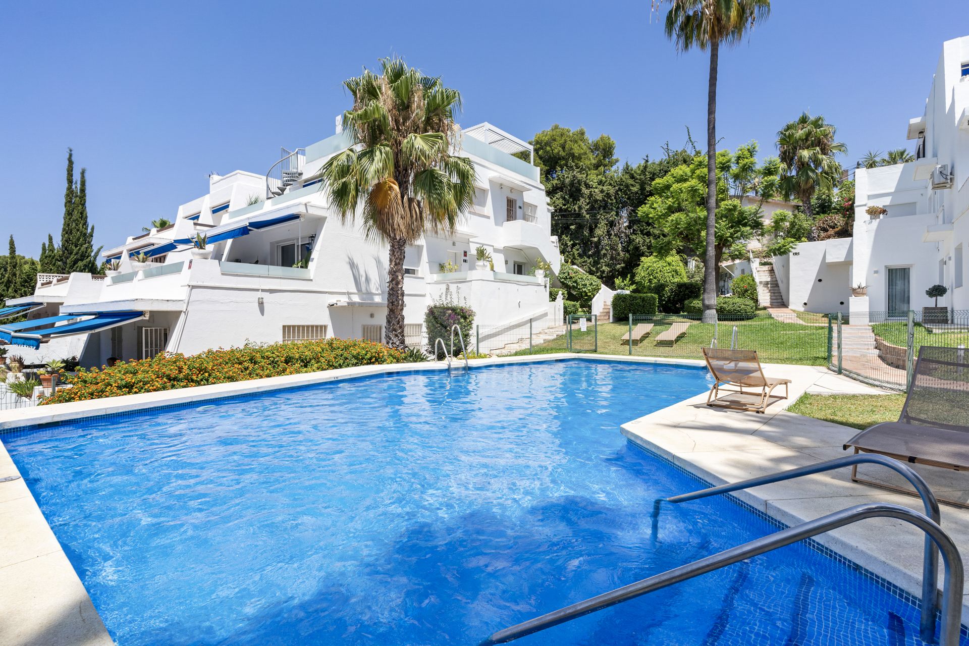 Ground Floor Apartment in Nueva Andalucia, Marbella