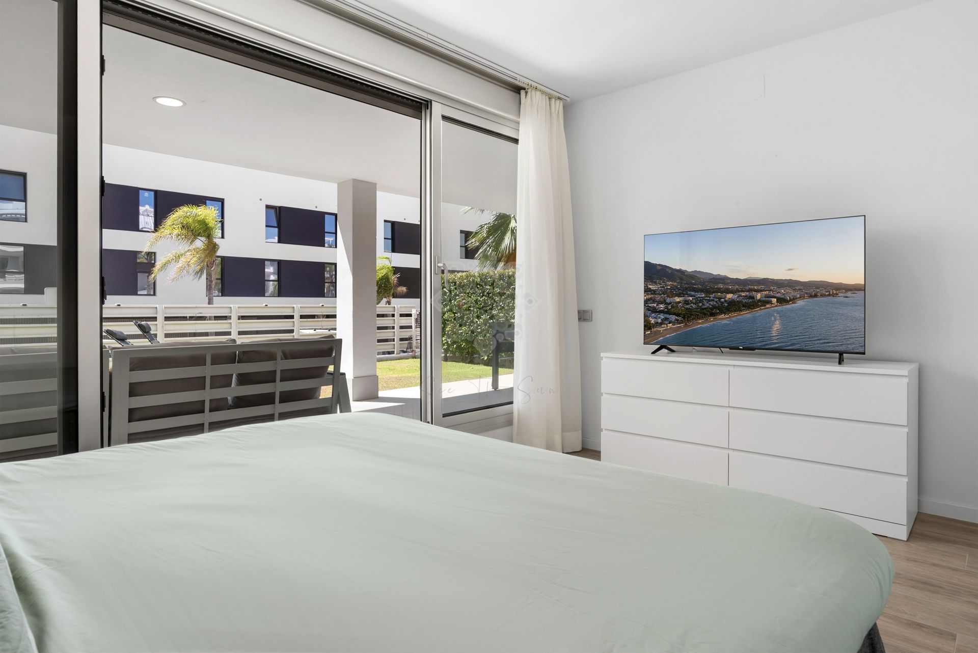 Apartament na parterze w Cancelada, Estepona