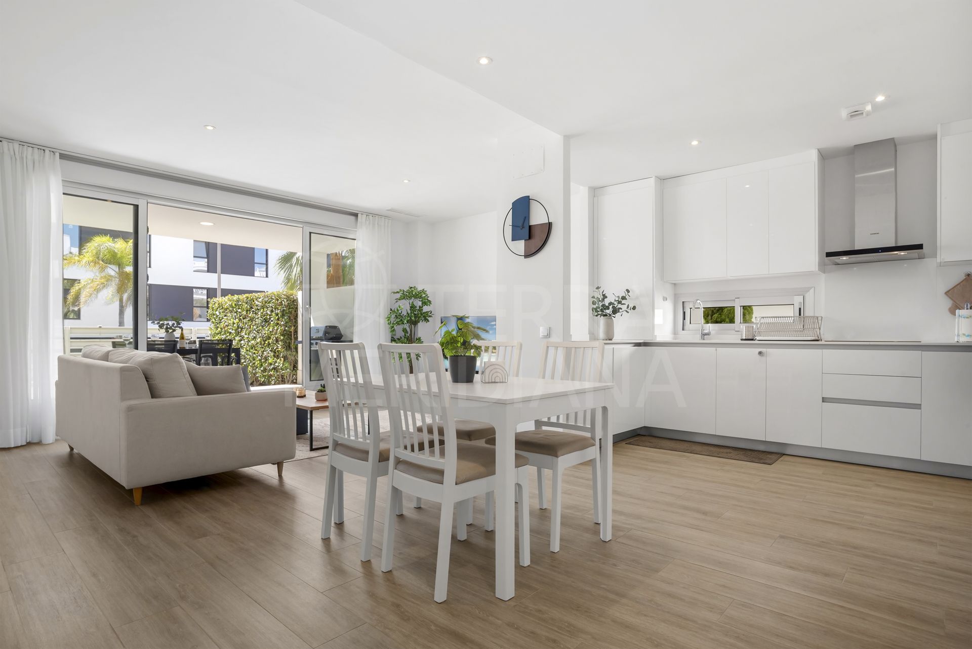 Ground Floor Apartment in Cancelada, Estepona