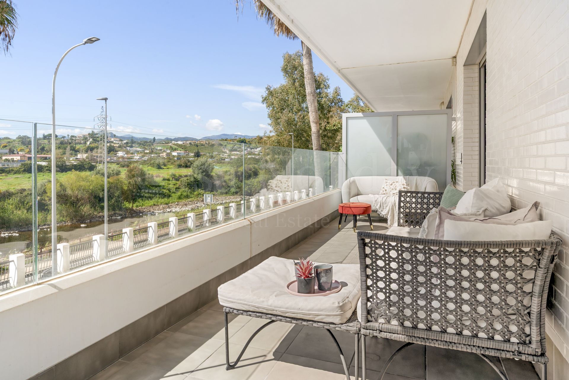 Apartment in Nueva Andalucia, Marbella