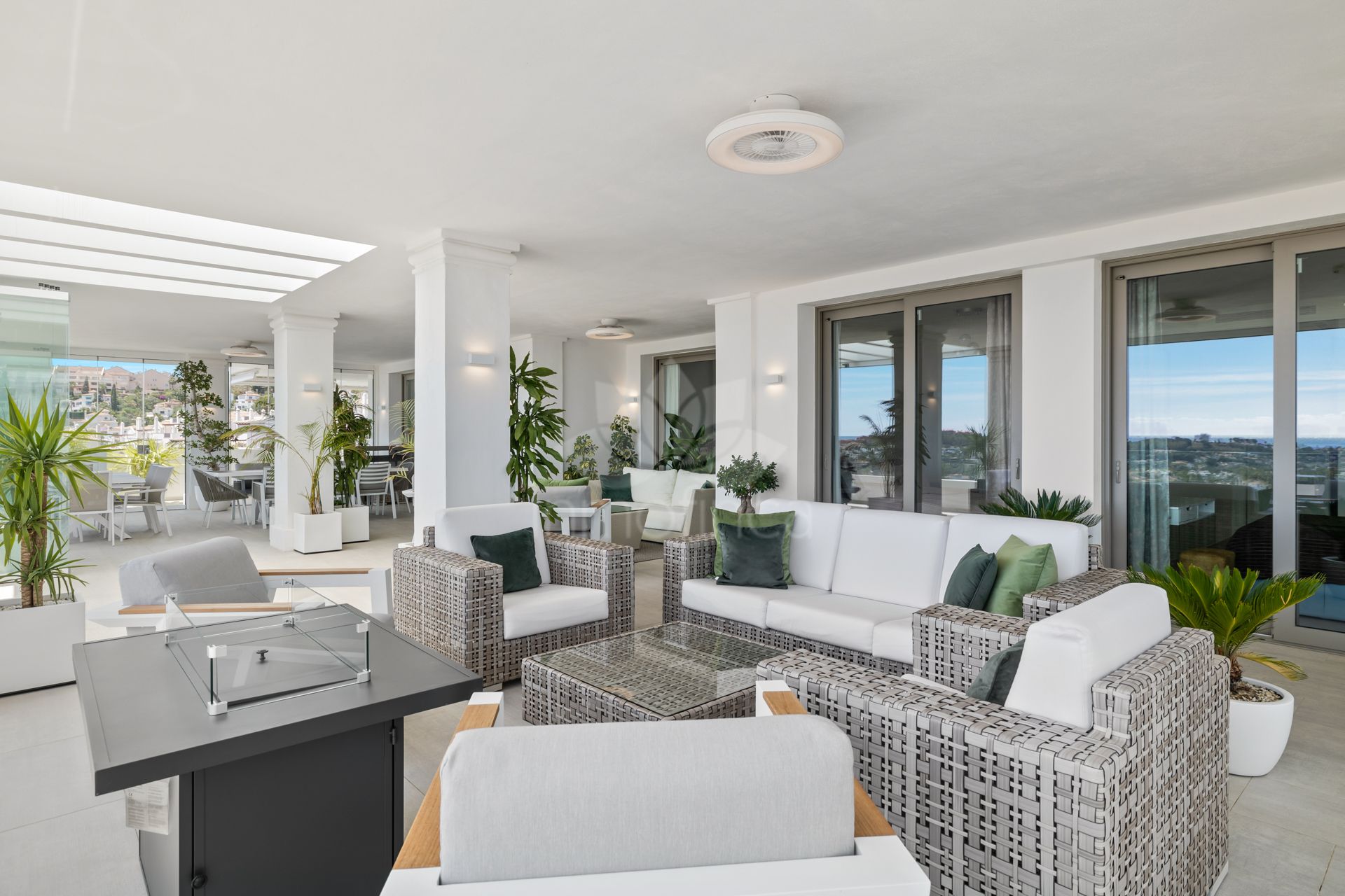 Apartment in Nueva Andalucia, Marbella