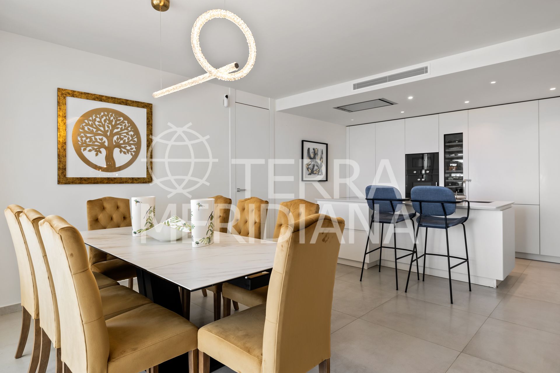Apartment in Nueva Andalucia, Marbella