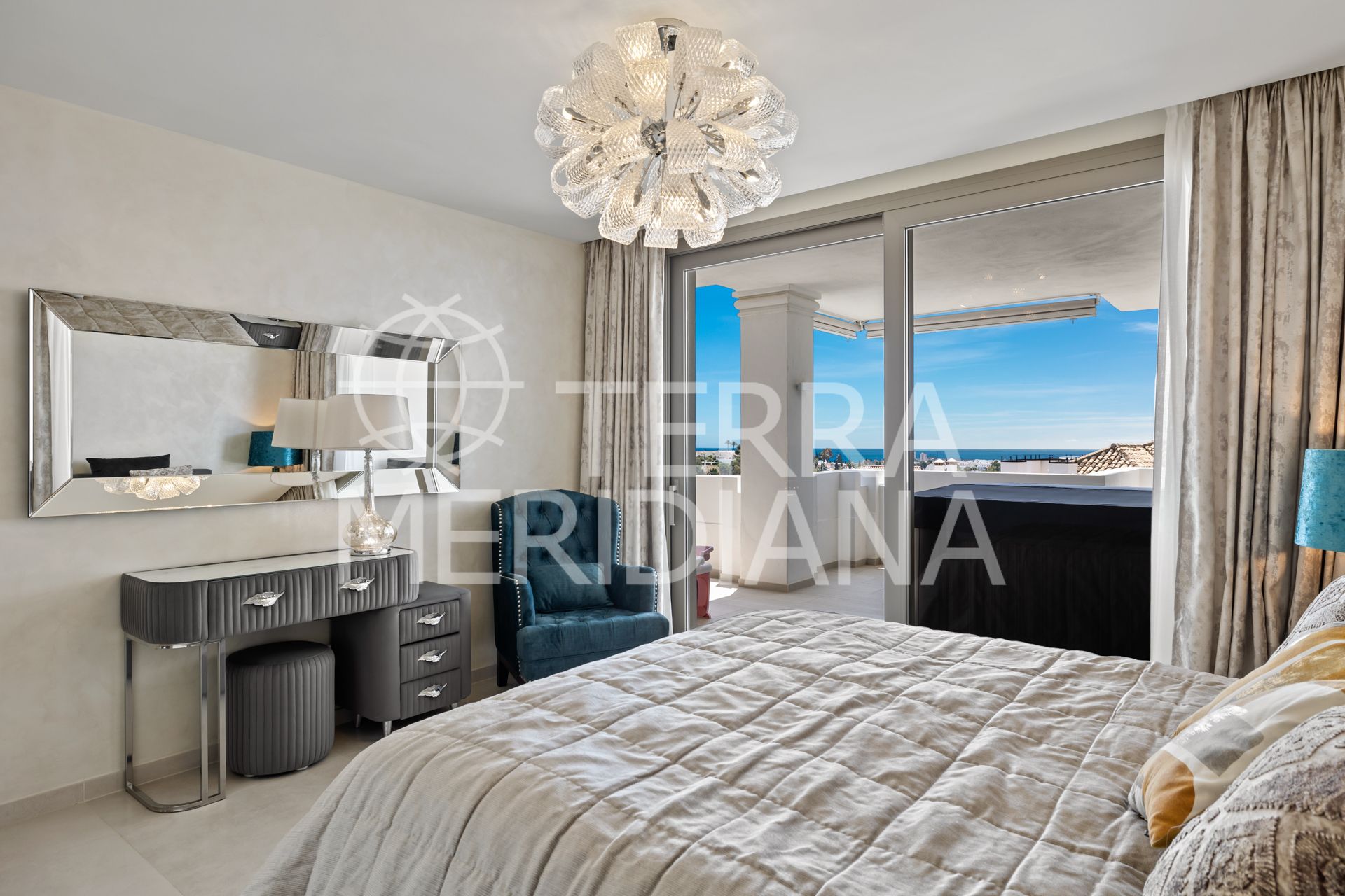 Apartment in Nueva Andalucia, Marbella