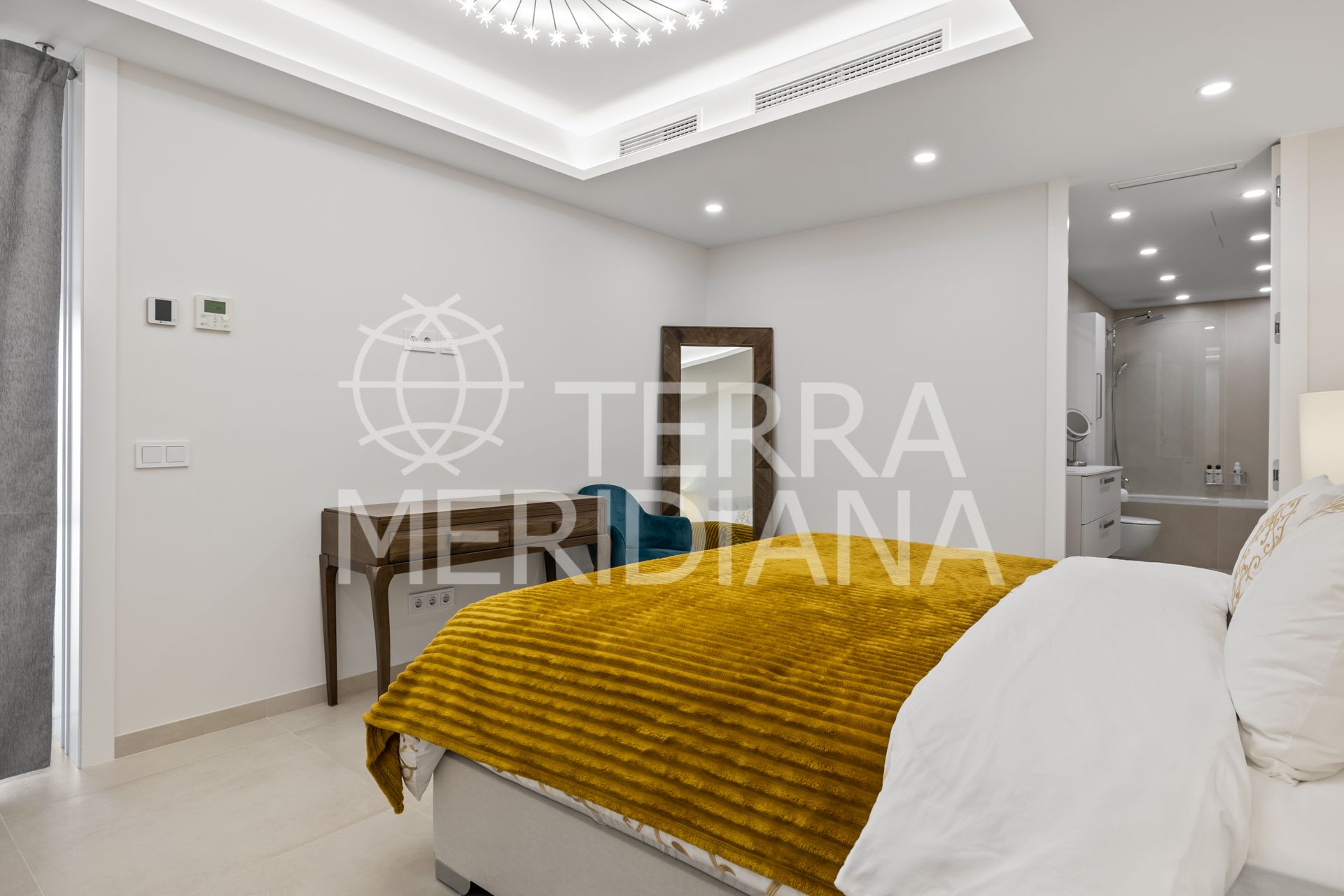 Apartment in Nueva Andalucia, Marbella