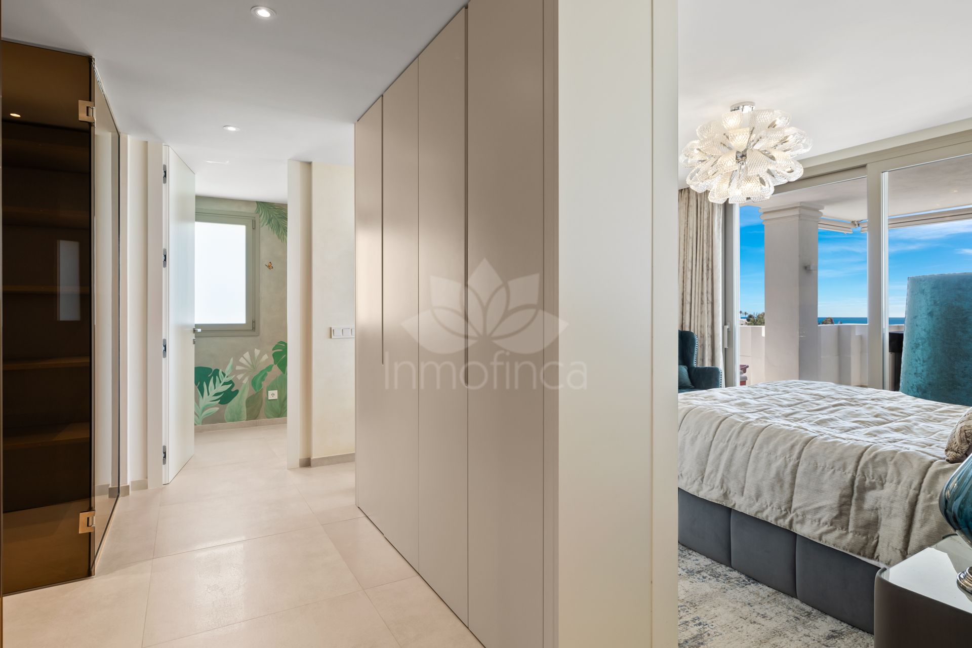 Apartment in Nueva Andalucia, Marbella