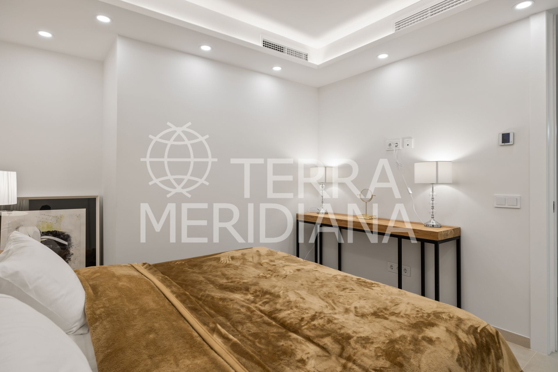 Apartment in Nueva Andalucia, Marbella