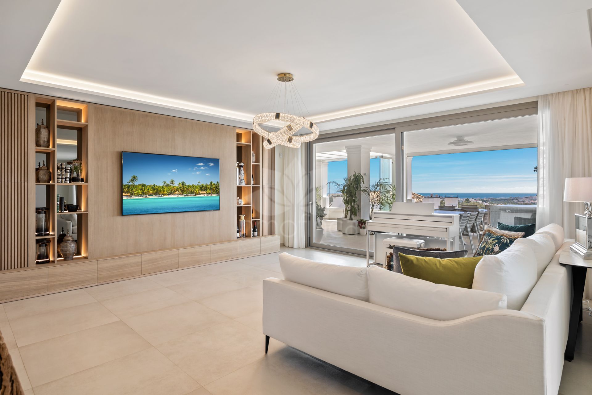 Apartment in Nueva Andalucia, Marbella