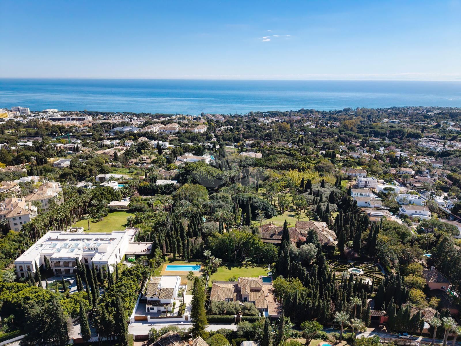 Villa in Marbella Golden Mile, Marbella