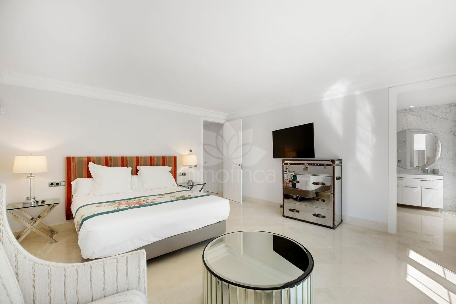 Villa in Marbella Golden Mile, Marbella