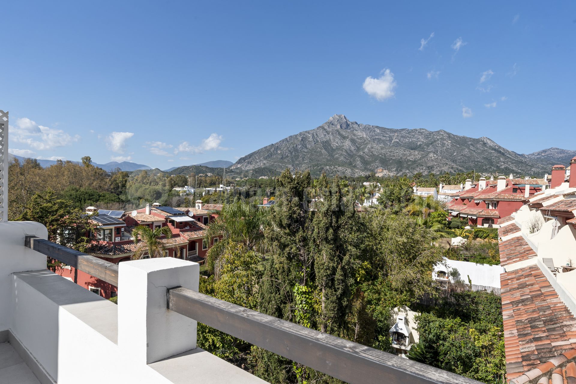 Town House in Marbella Golden Mile, Marbella