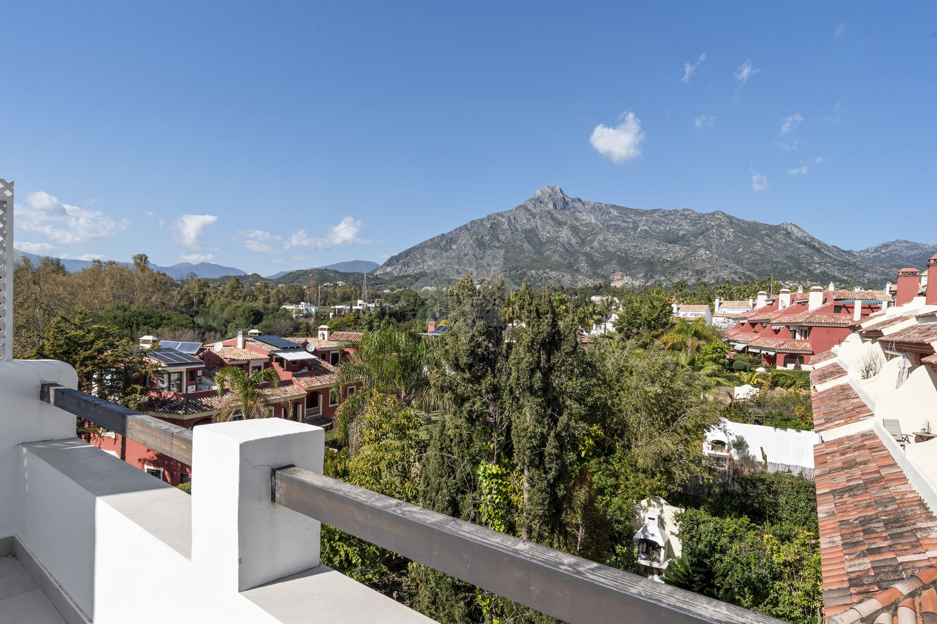 Dom szeregowy w Marbella Golden Mile, Marbella