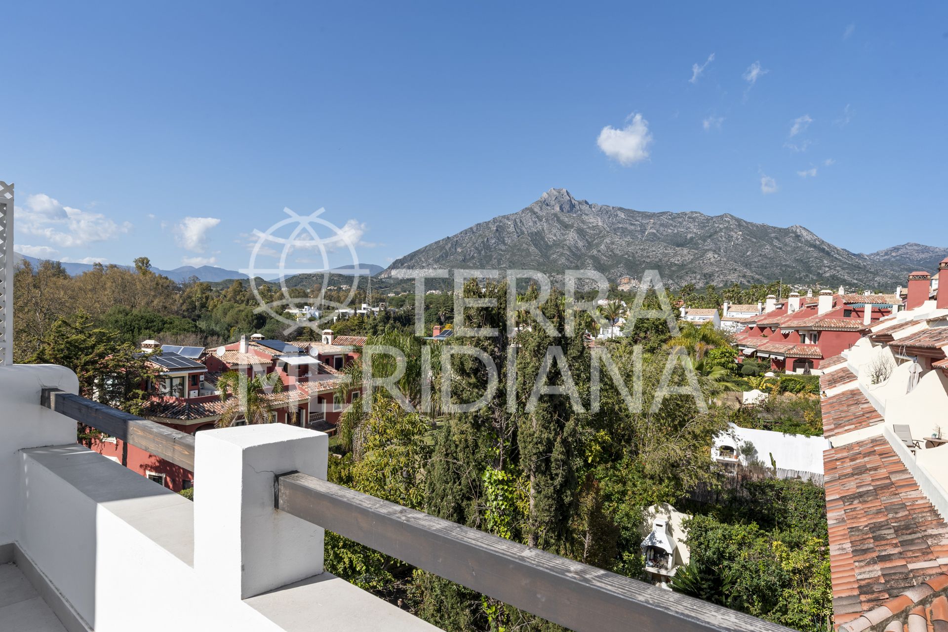 Town House in Marbella Golden Mile, Marbella