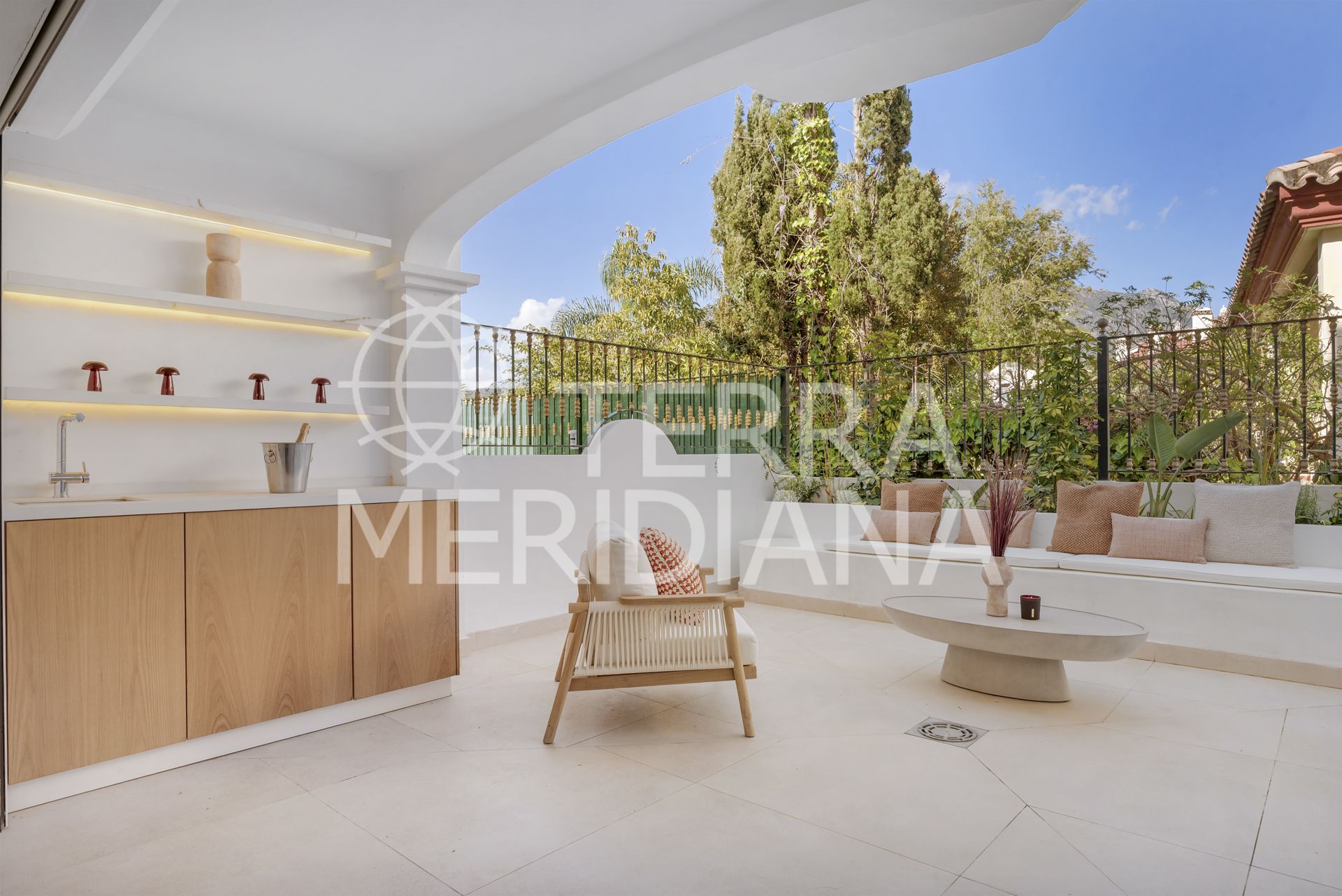 Town House in Marbella Golden Mile, Marbella