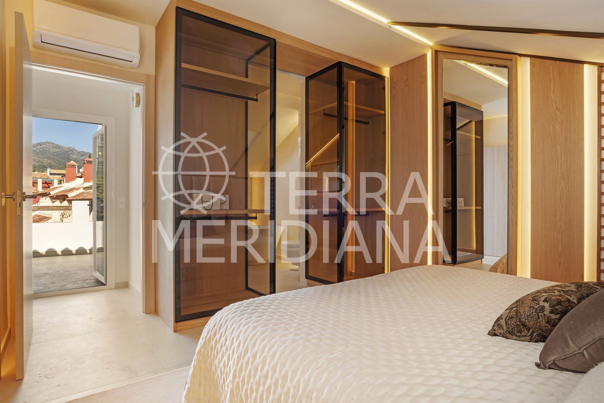 Town House in Marbella Golden Mile, Marbella