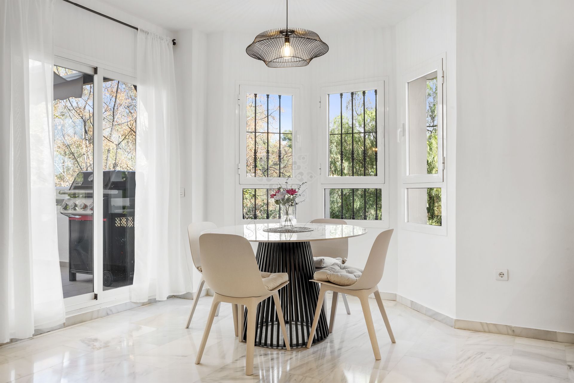 Penthouse w Los Naranjos, Marbella