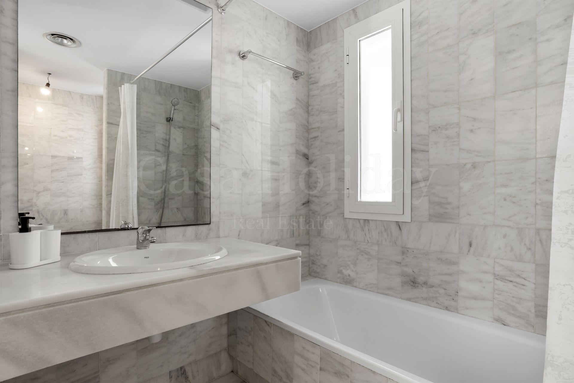 Penthouse in Los Naranjos, Marbella