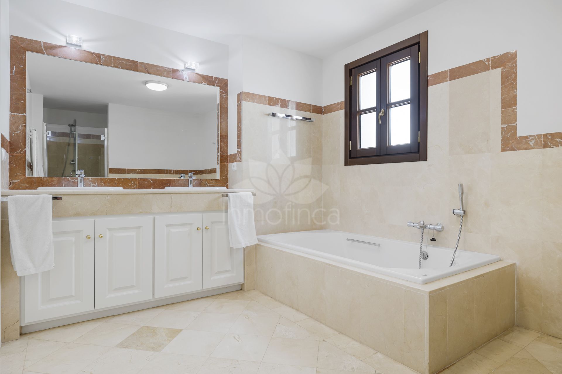 Town House in Benahavis